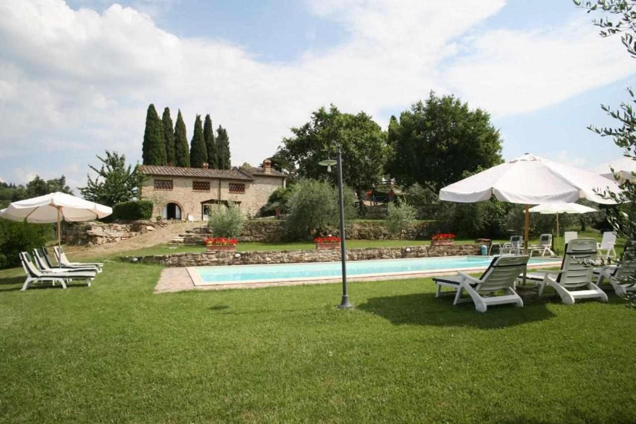 Agriturismo San Silvestro San Donato in Poggio Bagian luar foto
