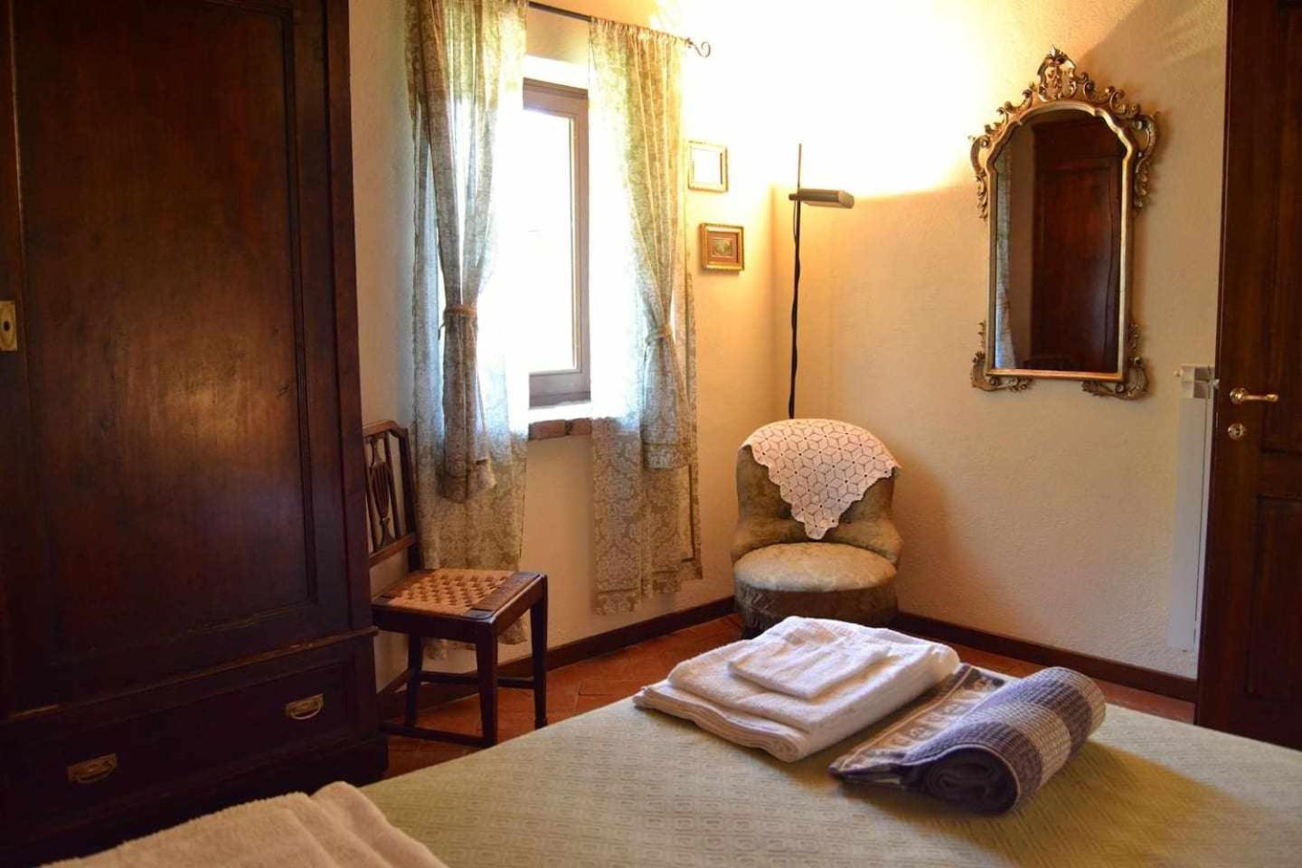 Agriturismo San Silvestro San Donato in Poggio Bagian luar foto