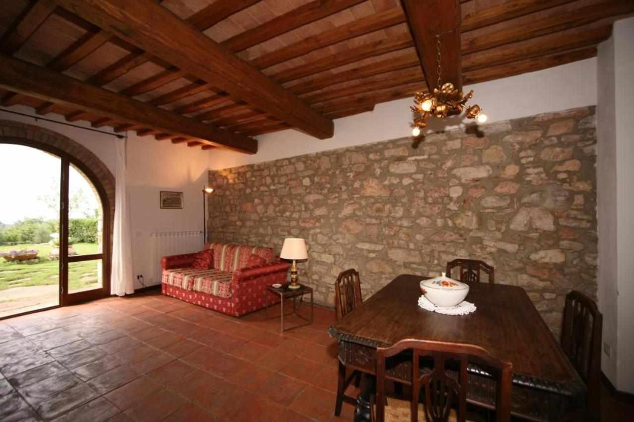 Agriturismo San Silvestro San Donato in Poggio Bagian luar foto