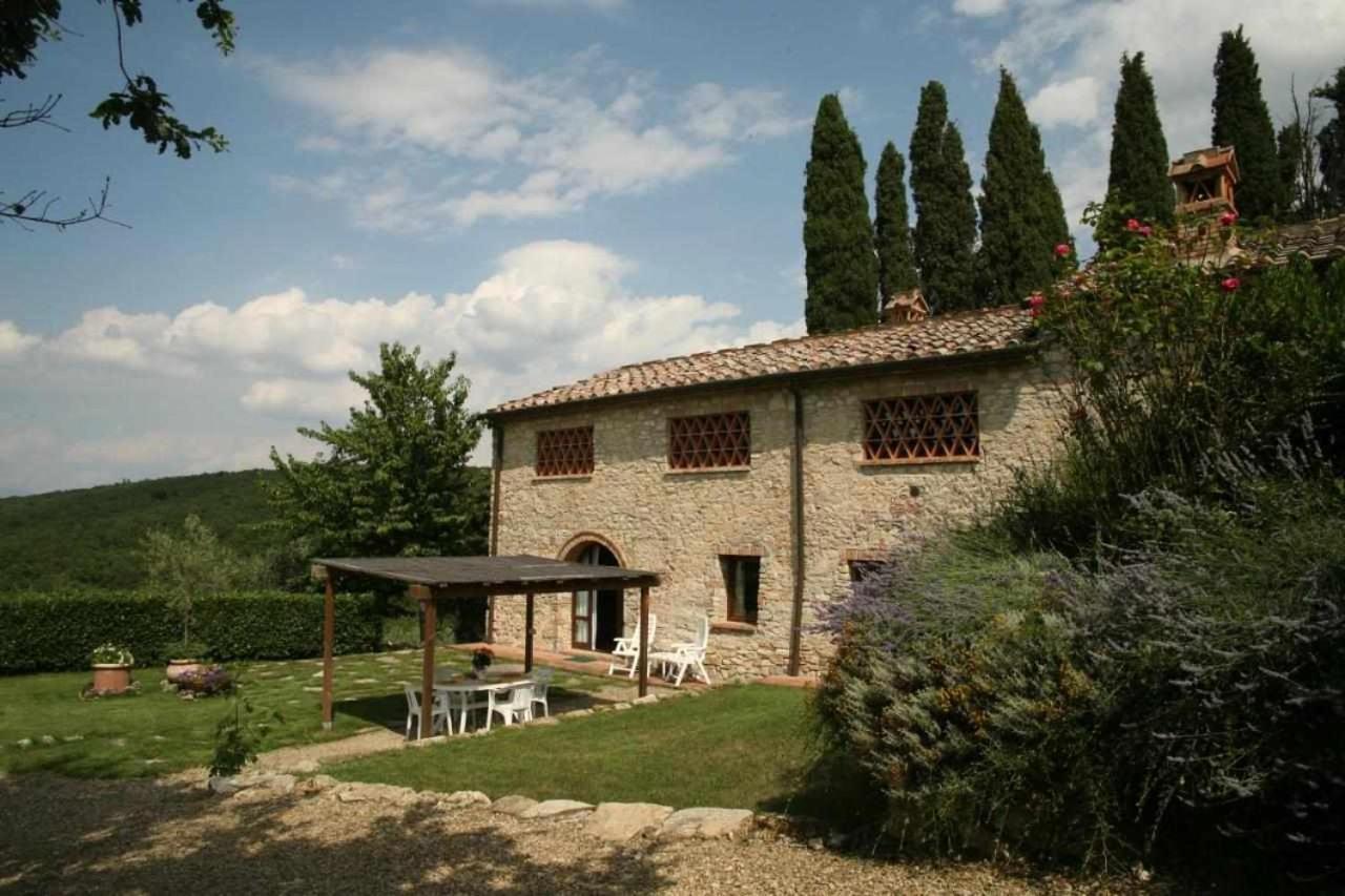 Agriturismo San Silvestro San Donato in Poggio Bagian luar foto