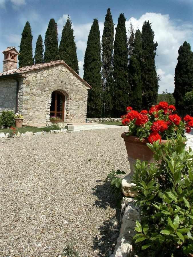 Agriturismo San Silvestro San Donato in Poggio Bagian luar foto